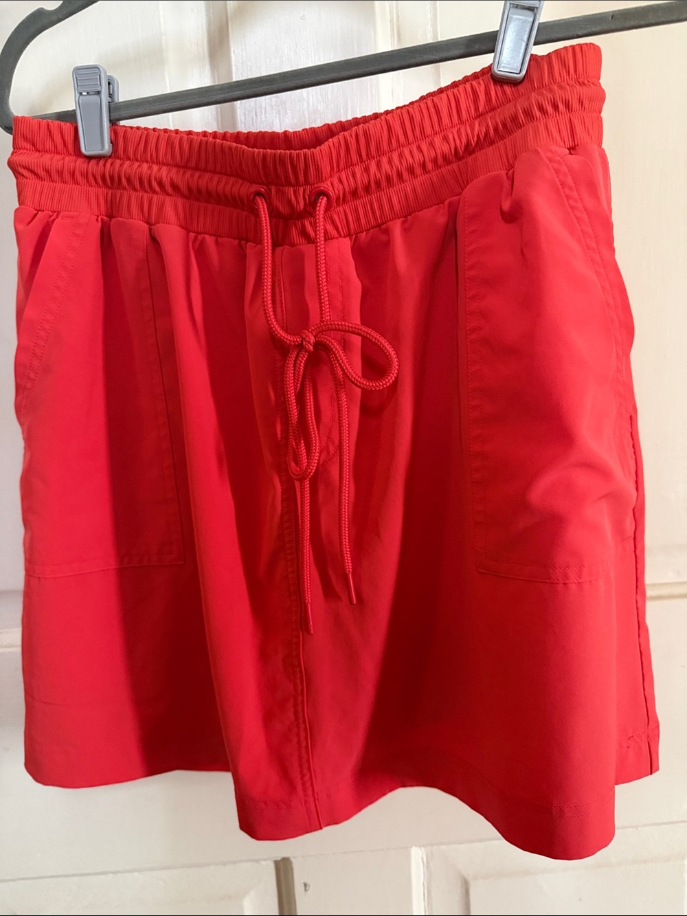 Lou & Grey Coral Drawstring Skort